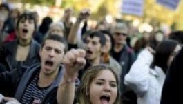 Változatlanul magas a fiatalkori munkanélküliség