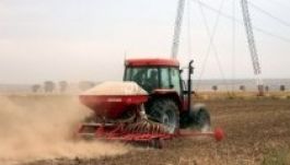 Birtokhatár nem lesz, de szigorodnak a földvásárlás feltételei