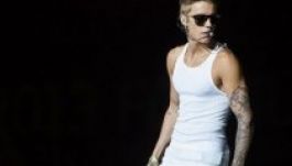 Zászlógyalázásért börtönbe kerülhet Justin Bieber