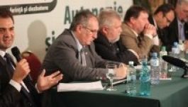 Román-magyar párbeszéd indult az autonómiáról