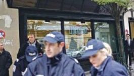 Merénylettől tartanak Párizsban