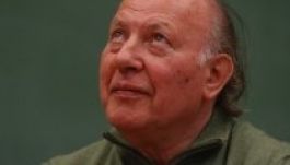 Kórházba szállították Kertész Imrét