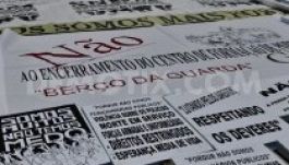 A portugál parlament előtt rendőrök tömege tüntet