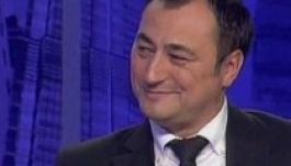 A kormányszóvivő elnézést kért, amiért lerészegezte Băsescut