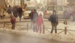 Fogvacogtató hidegre ébredt az egész ország