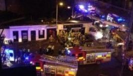 Helikopter zuhant egy pubra Glasgowban