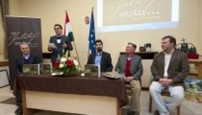 Egy falatnyi Erdély: fotótárlat Csíkszeredában