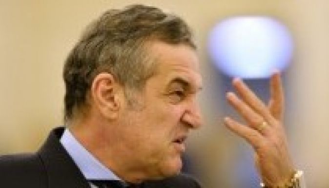Összekapott a börtönben szenátor cellatársával Gigi Becali