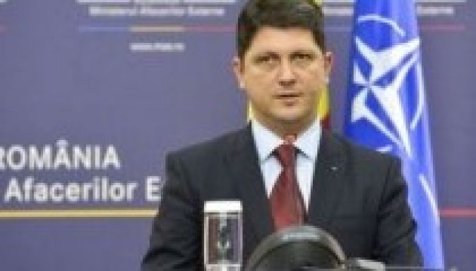 Corlățean: nem fogunk térden állva koldulni a schengeni csatlakozásért