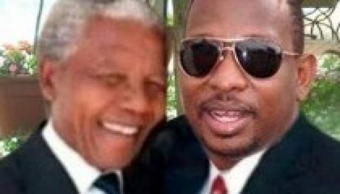 Photoshoppolt magának egy képet Mandelával a kenyai szenátor