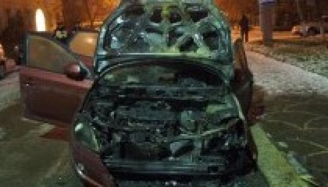 Autógyújtogatásokkal rendezik az üzleti és politikai vitákat Kárpátalján