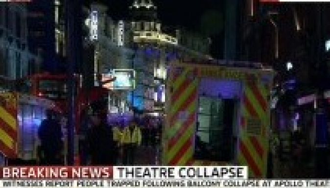 Leszakadt a mennyezet egy londoni színházban
