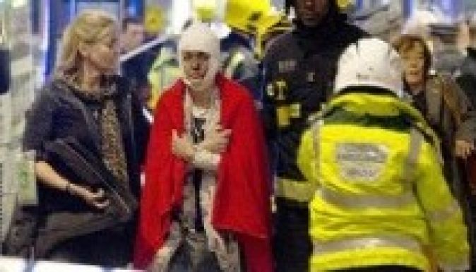 Közel száz sebesültje van a londoni szerencsétlenségnek