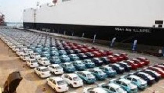 Óriási autóvisszahívást szervez Kína, tervezési hiba miatt