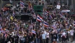 Szabad út nyílt a kormány ellen tüntető thaiföldiek előtt