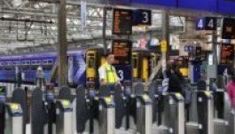 Hatvan éve nem látott szélvihar tombol Skóciában