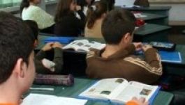 Elhalasztották a pedagógusok az általános sztrájkot