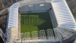 Gyönyörű stadionokban tanulhatnak meg újra focizni a magyarok