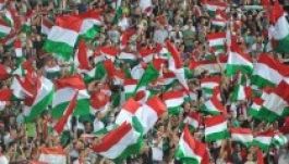 Így látják a magyarok: a pénz egyre fontosabb, a vallás háttérbe szorult