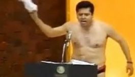 Meztelenül tiltakozott a parlamentben egy mexikói képviselő (VIDEÓ)