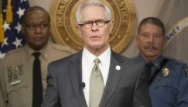 Elfogtak egy öngyilkos autóbomba-merényletre készülő férfit Kansasban