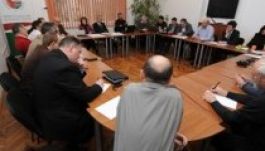 EMNT: a román utódkomunisták tettestársa a maszol.ro