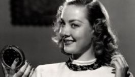 Elhunyt a negyvenes évek mozijának végzet asszonya