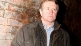 Gyerekeket menekített ki egy brit rendőr a pedofilok markából