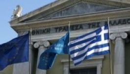 Egymilliárd eurós kölcsöntől esett el Athén