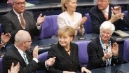A Bundestag kancellárrá választotta Angela Merkelt