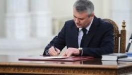 Letette a hivatali esküt az új kulturális miniszter