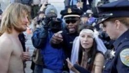 Rendőrségen végződött a meztelen esküvő San Franciscóban