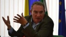 Winkler: nagy kihívás előtt állnak az önkormányzatok