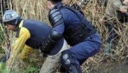 Kommandónál is bármikor kirobbanhat a palagáz-cirkusz