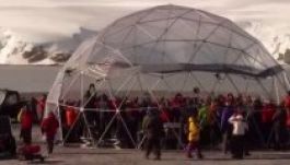 Megnézhető az interneten a Metallica antarktiszi koncertje (VIDEÓ)