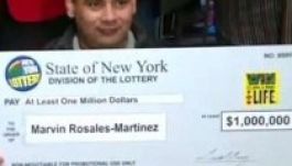 Egymillió dollárt talált a földön egy New York-i utcaseprő