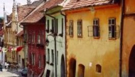 Számos erdélyi várost fényképeznek az emberek a Google szerint