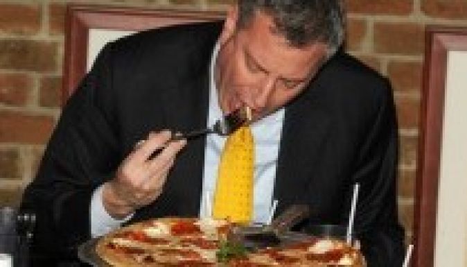 Végleg elásta magát a New York-iak szemében Bill de Blasio