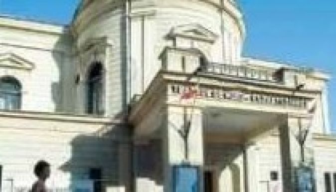 Önálló magyar és román színháza lesz Szatmárnémetinek