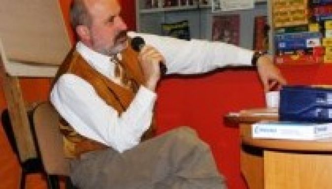 Dénes László: a MÚRE indokolatlanul állt ki Szucher Ervin mellett