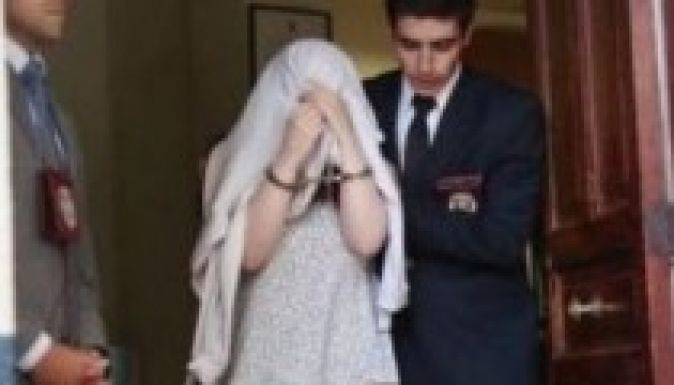 Facebookon árulta gyermekét 350 lejért