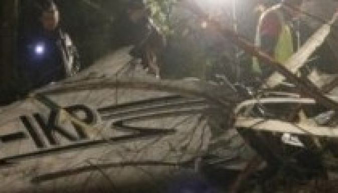 Hivatalos jelentés: mind a heten túlélhették volna a légi balesetet