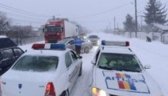 Vészhelyzetet hirdetett ki a kormány három megyében