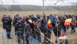 Új év, újabb tüntetések Pungești-en a Chevron ellen