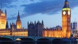 A magyaroknak is üzent a brit kormányfő