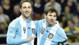 Március 5-én Messiék a trikolórokkal hangolnak a brazíliai vb-re