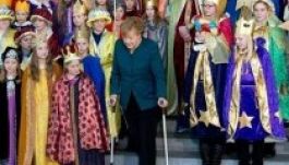 Angela Merkel mankóira támaszkodva is magabiztos