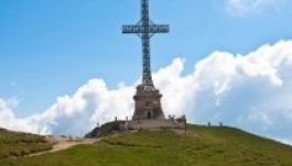 Bekerült a rekordok könyvébe a Caraiman-csúcs keresztje