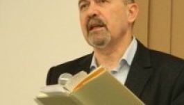 Költészet – politikával vagy politika nélkül