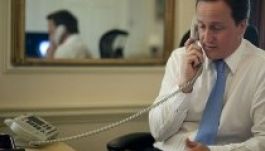 Cameron bánja, hogy 2004-ben beengedték a lengyeleket